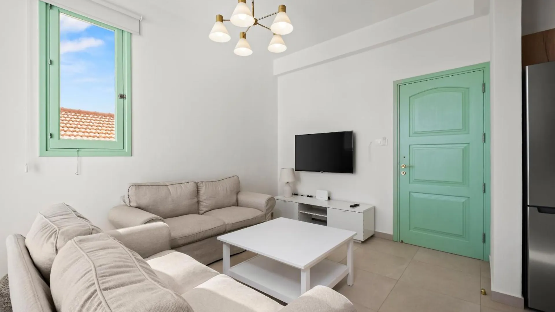 Lito - Slow Living Larnaka Apartment