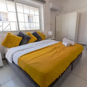 Jana's 2-br In דירה